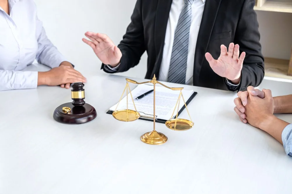 Abogados que determinan quién puede solicitar el divorcio