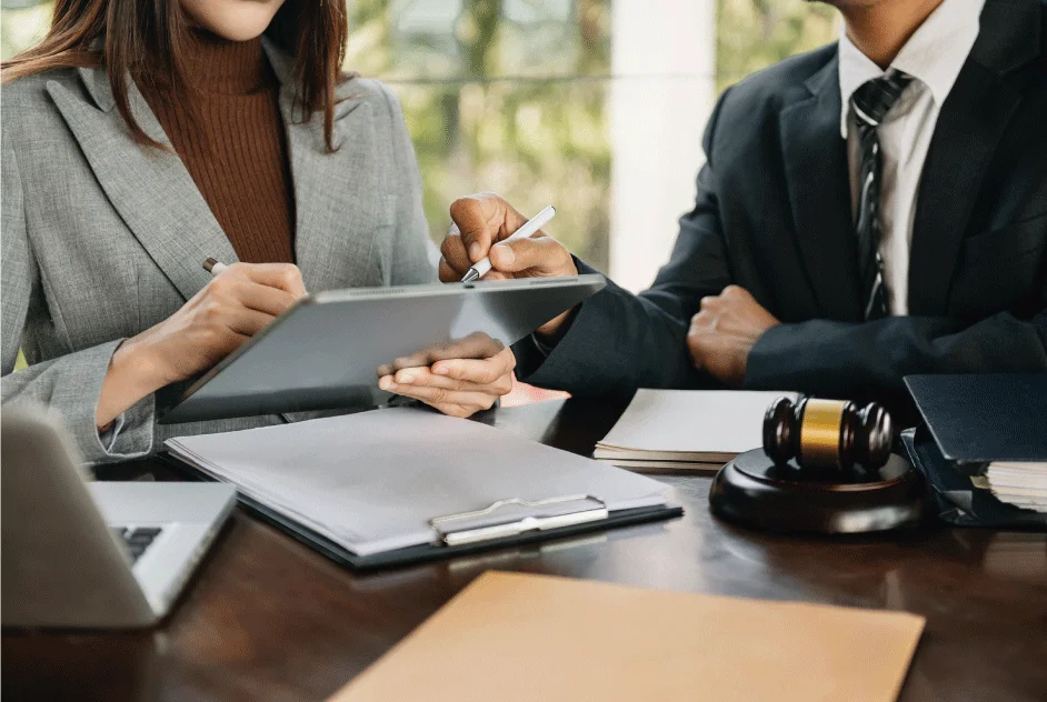 Formación esencial para abogados que desean ser asesores bancarios