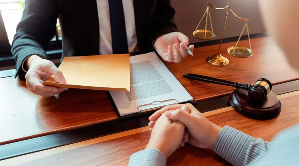 Implicaciones legales por incumplimiento fiscal: asesoría de abogados expertos