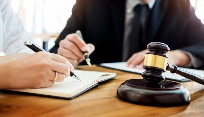 Derecho penal militar: clave para entenderlo y abogados expertos