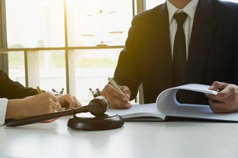 Dificultades en la carrera de derecho: todo lo que debes saber