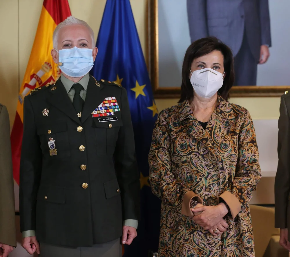 Implicaciones legales por la pérdida del uniforme militar: asesoría profesional