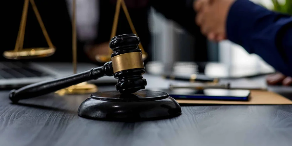 Cómo seleccionar al notario ideal para tus necesidades legales