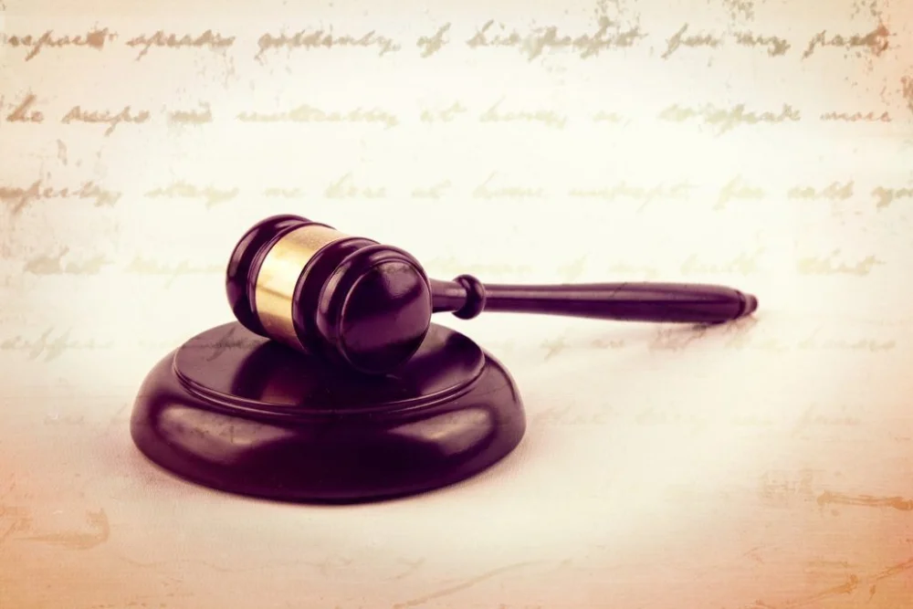 Conoce quién supera en autoridad a un juez legalmente
