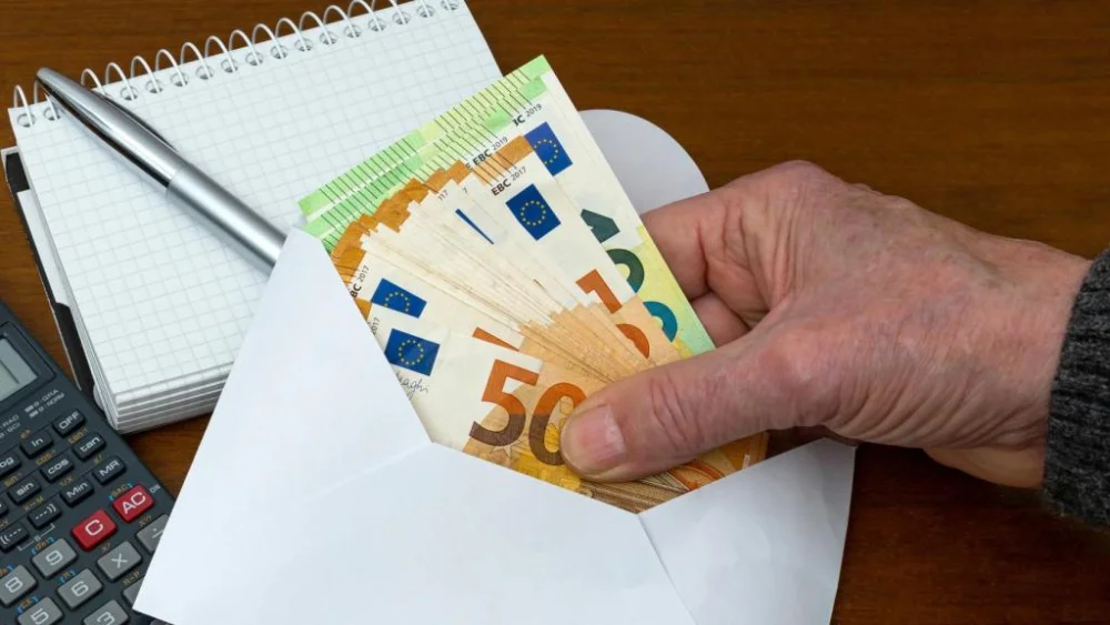 Opciones legales para donar dinero a su hijo con abogados