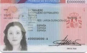 Estancia en el extranjero con tarjeta de residencia de 5 años: guía legal