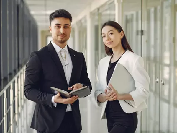 ¿Cuántas leyes necesitas aprender para ser abogado experto?