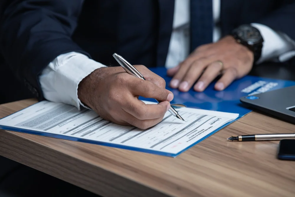 ¿Cuántos abogados en España superan los 60000 euros anuales?