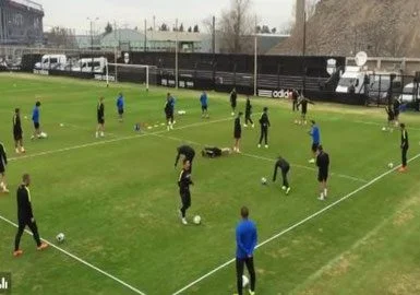 Honorarios de preparadores físicos en fútbol profesional: guía legal