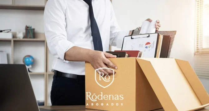 ¿Te despidieron con contrato indefinido? Abogados te apoyan
