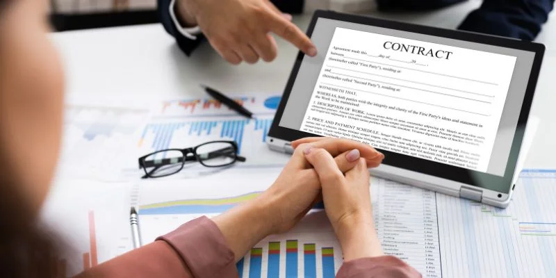 Conoce las obligaciones legales de los bancos con expertos abogados