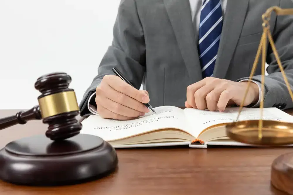 Embargos por deudas: límites y soluciones legales con abogados