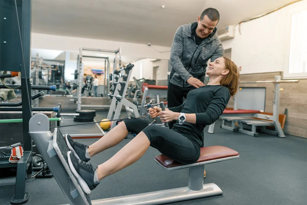 Tarifas de monitores de gimnasio: aspectos legales importantes