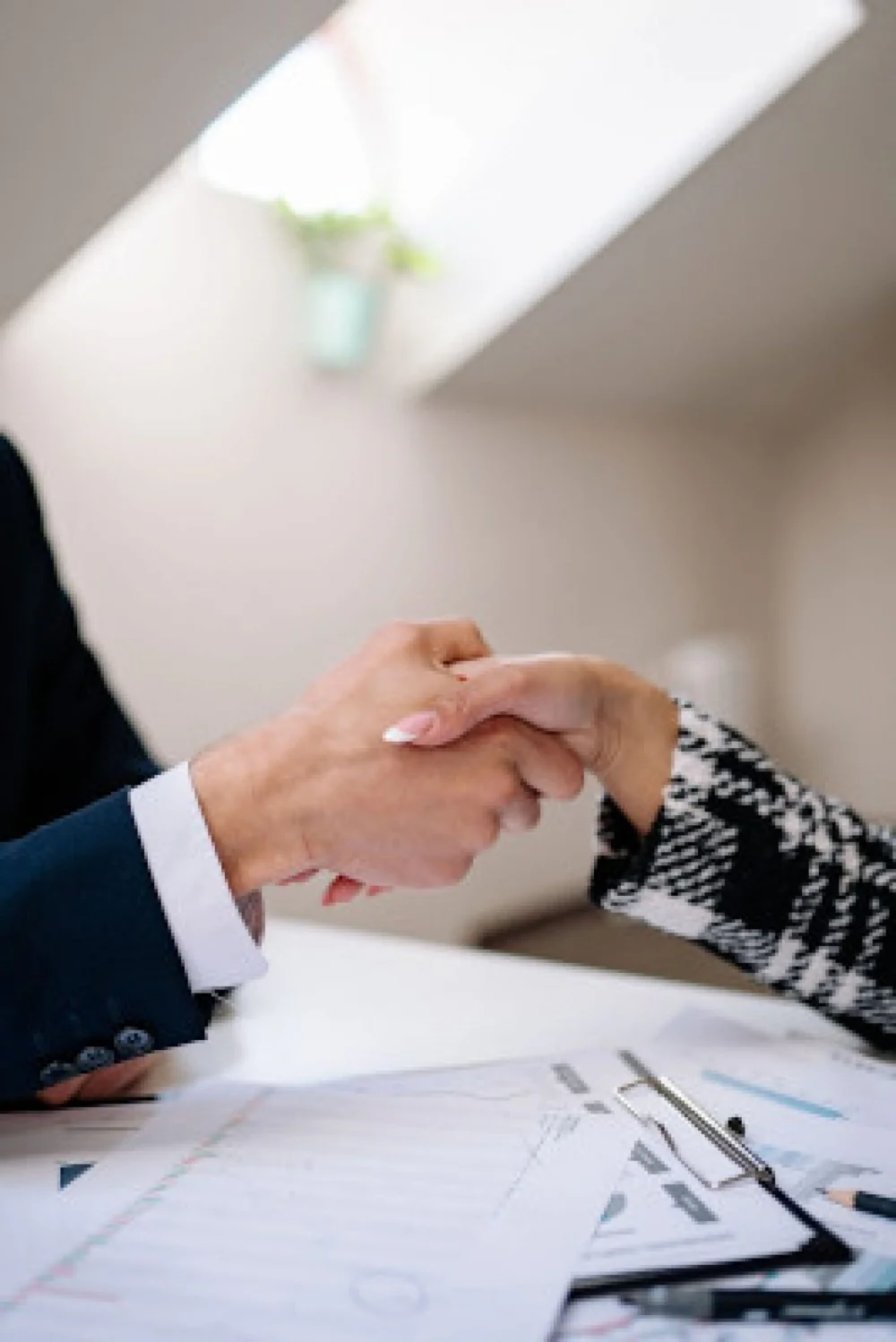 Abogados expertos te guían para resolver conflictos legales