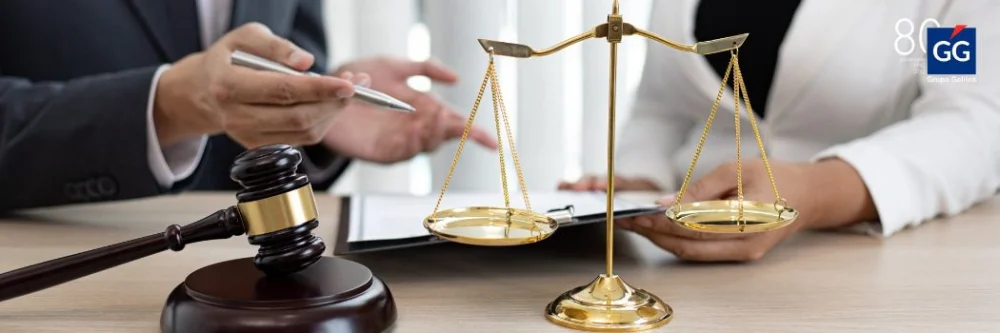 Asegura tu futuro: el seguro civil más asequible para abogados