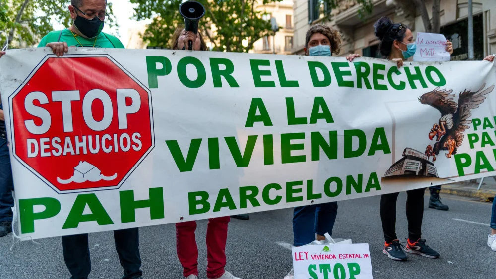 Comprende la ley que protege a los okupas con expertos
