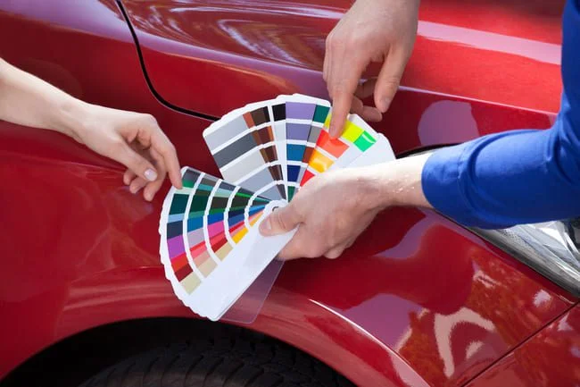 Costos de abogados por pintar un auto: tarifas y detalles