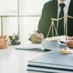 Abogado y procurador en monitorios: ¿cuándo son imprescindibles?