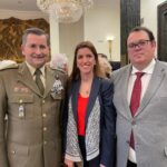 Autoridad de los abogados coronel en asuntos legales