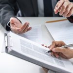Carrera de abogados: la opción más rentable por ingresos