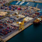 Claves legales esenciales para trabajar en el puerto marítimo