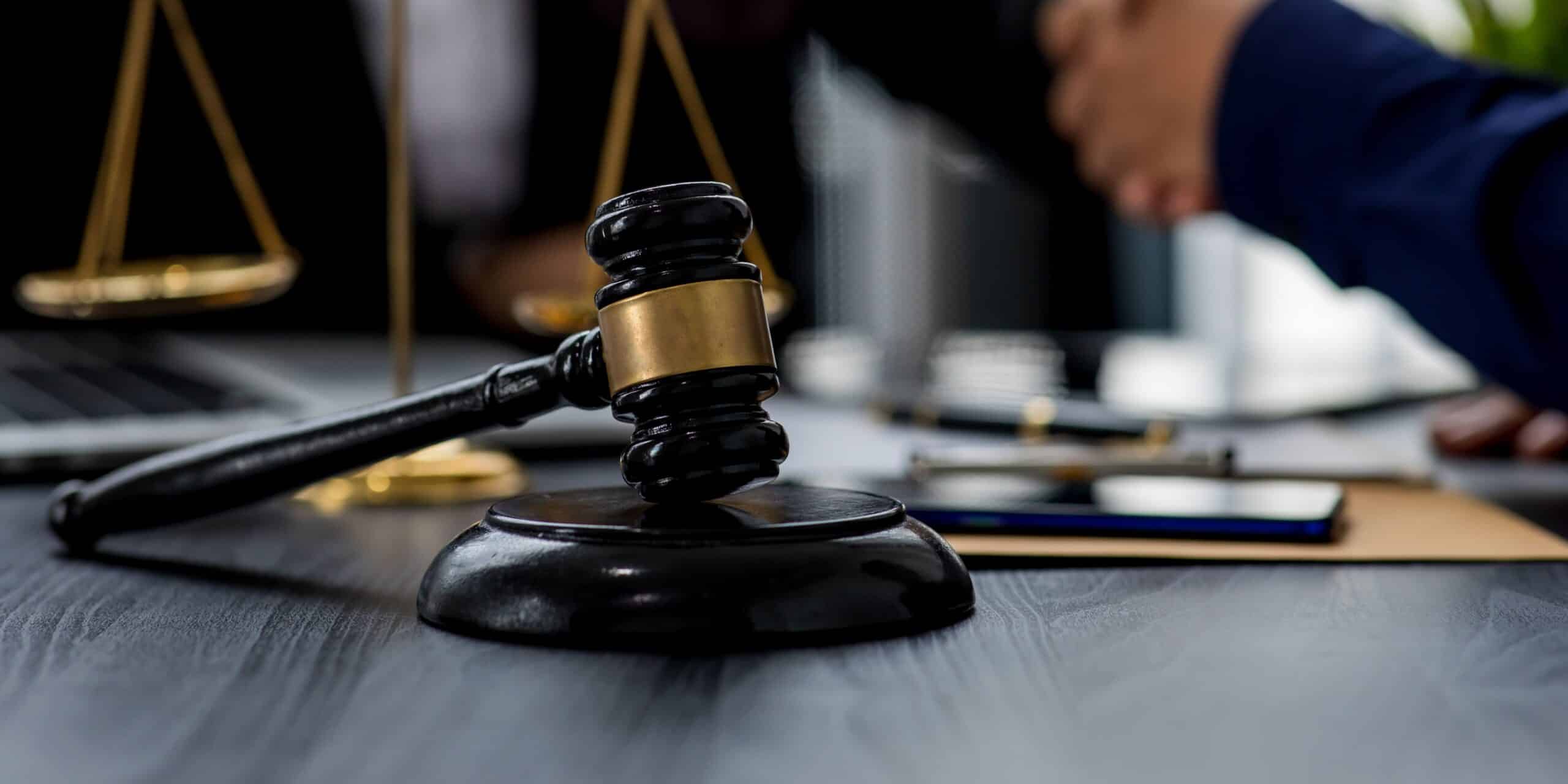 Cómo seleccionar al notario ideal para tus necesidades legales