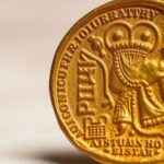 Conoce la moneda que utilizan los abogados