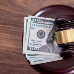 Consecuencias legales de deudas y el papel de los abogados