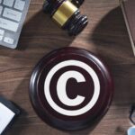 Delito contra la propiedad industrial: definición y implicaciones legales