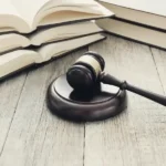 Delitos urbanísticos: plazos y requisitos legales para abogados
