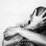 ¿Es posible demandar a un abogado por agresión física?