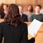 Oportunidades educativas en derecho para futuros abogados