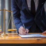 Oportunidades laborales para abogados fiscales en el sector legal